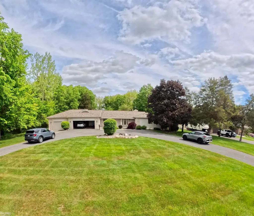 7432 River Road Flushing Charter Township MI 48433