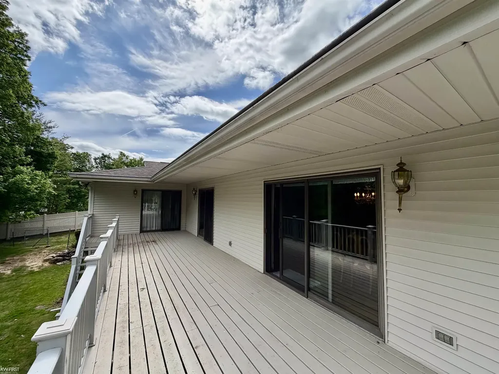 7432 River Road Flushing Charter Township MI 48433