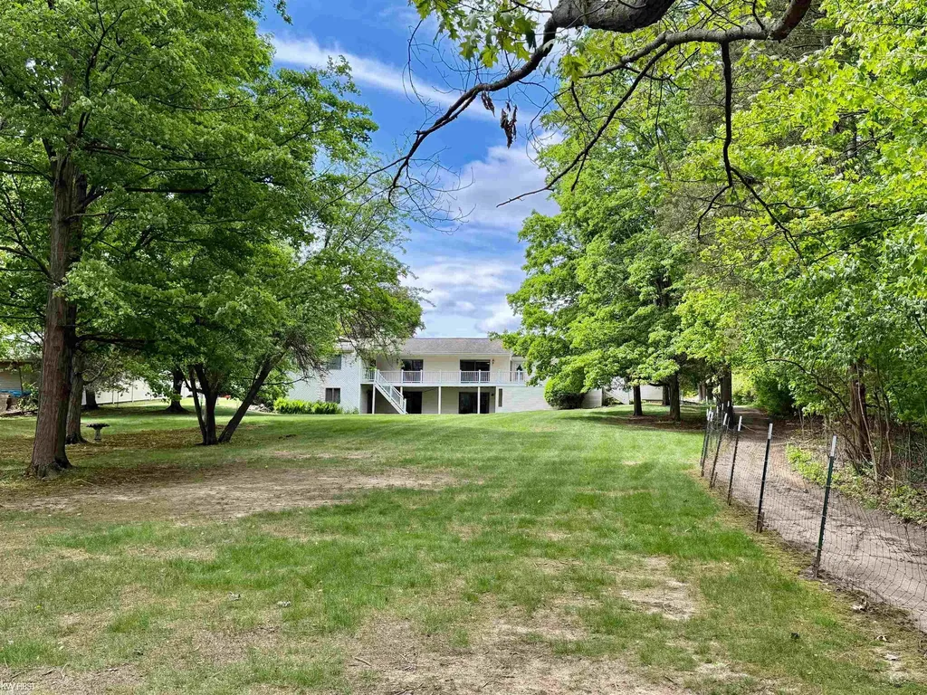 7432 River Road Flushing Charter Township MI 48433