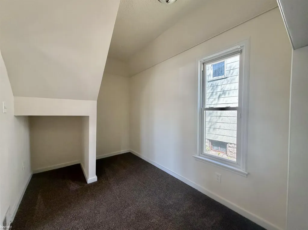 1217 Rawlins Street Port Huron City MI 48060