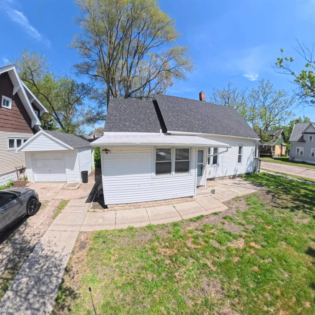 1217 Rawlins Street Port Huron City MI 48060