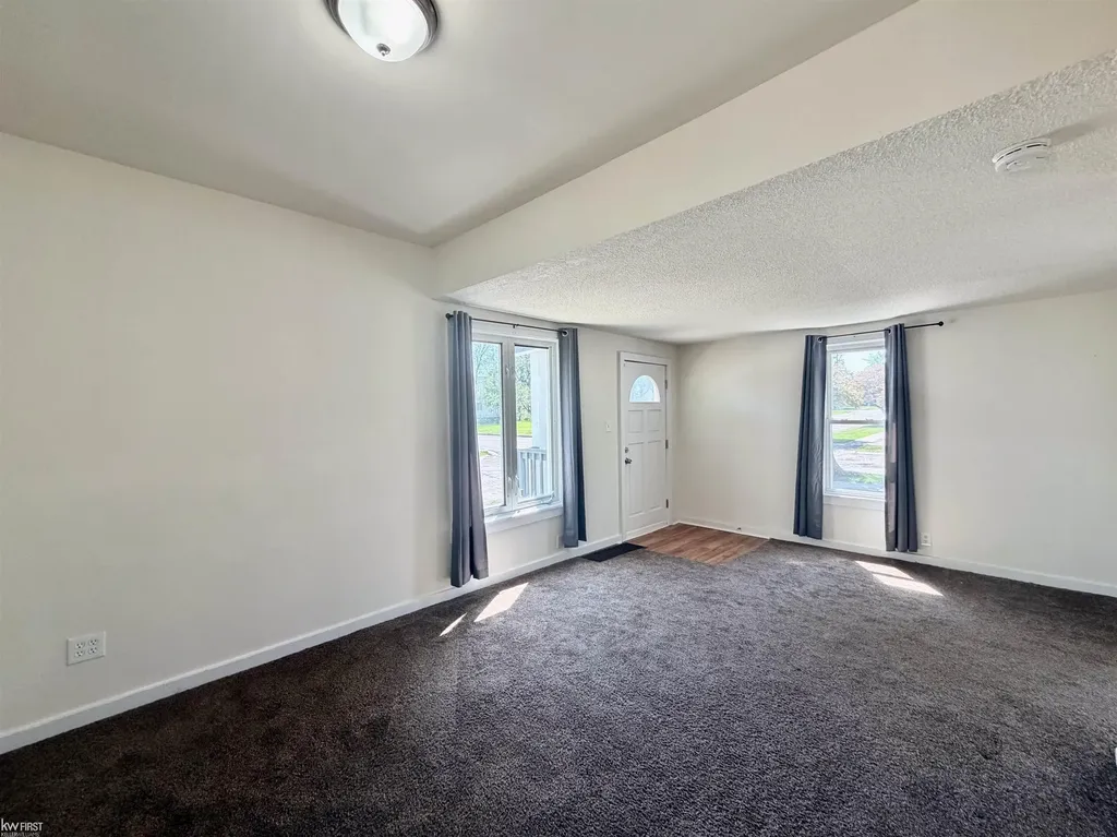1217 Rawlins Street Port Huron City MI 48060