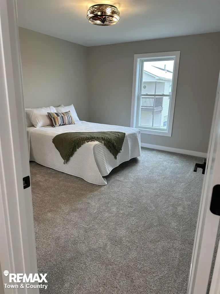 1430 Mallard Circle Owosso City MI 48867