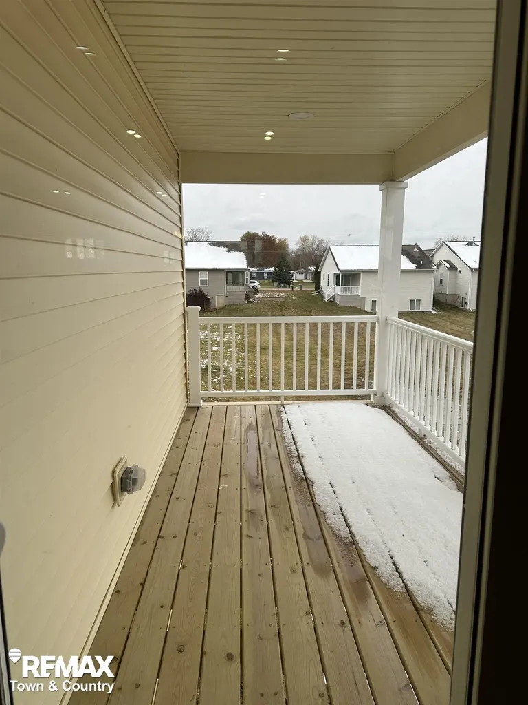 1430 Mallard Circle Owosso City MI 48867