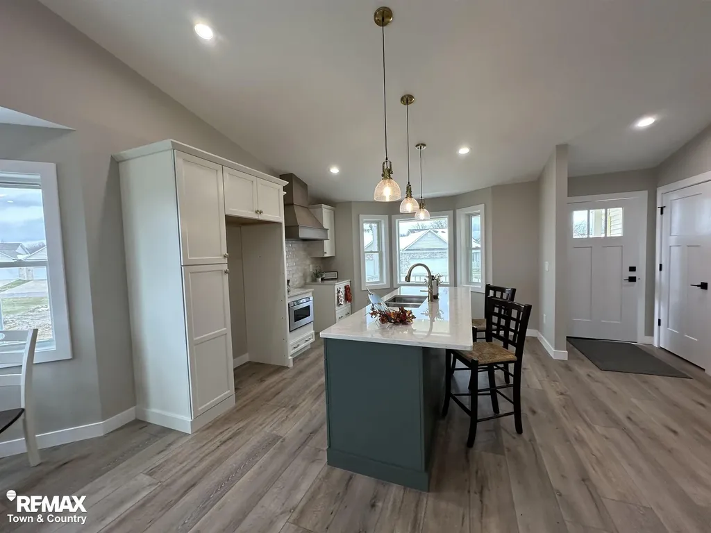 1430 Mallard Circle Owosso City MI 48867