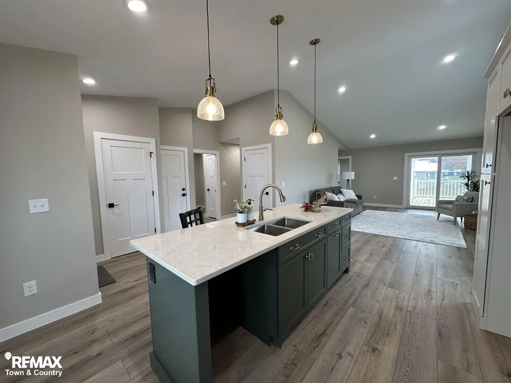 1430 Mallard Circle Owosso City MI 48867