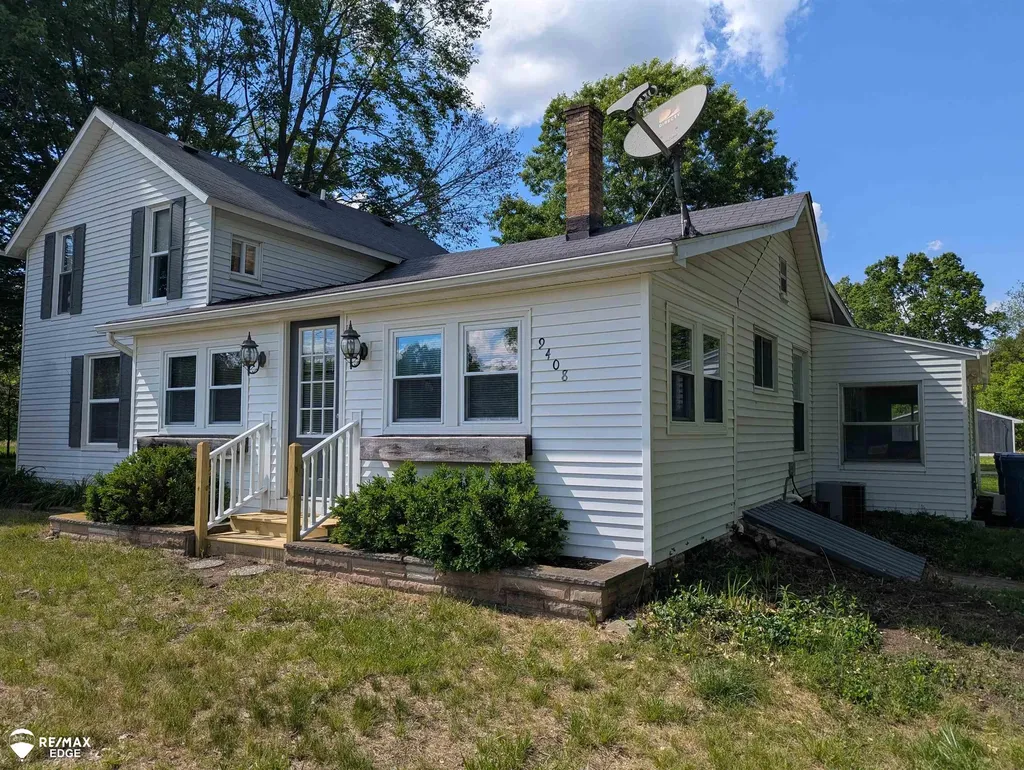 9408 Mcafee Road Montrose Charter Township MI 48457