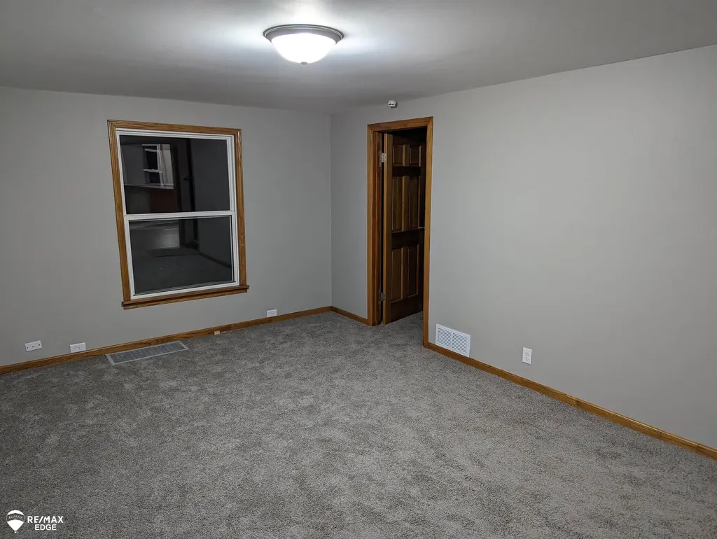 9408 Mcafee Road Montrose Charter Township MI 48457