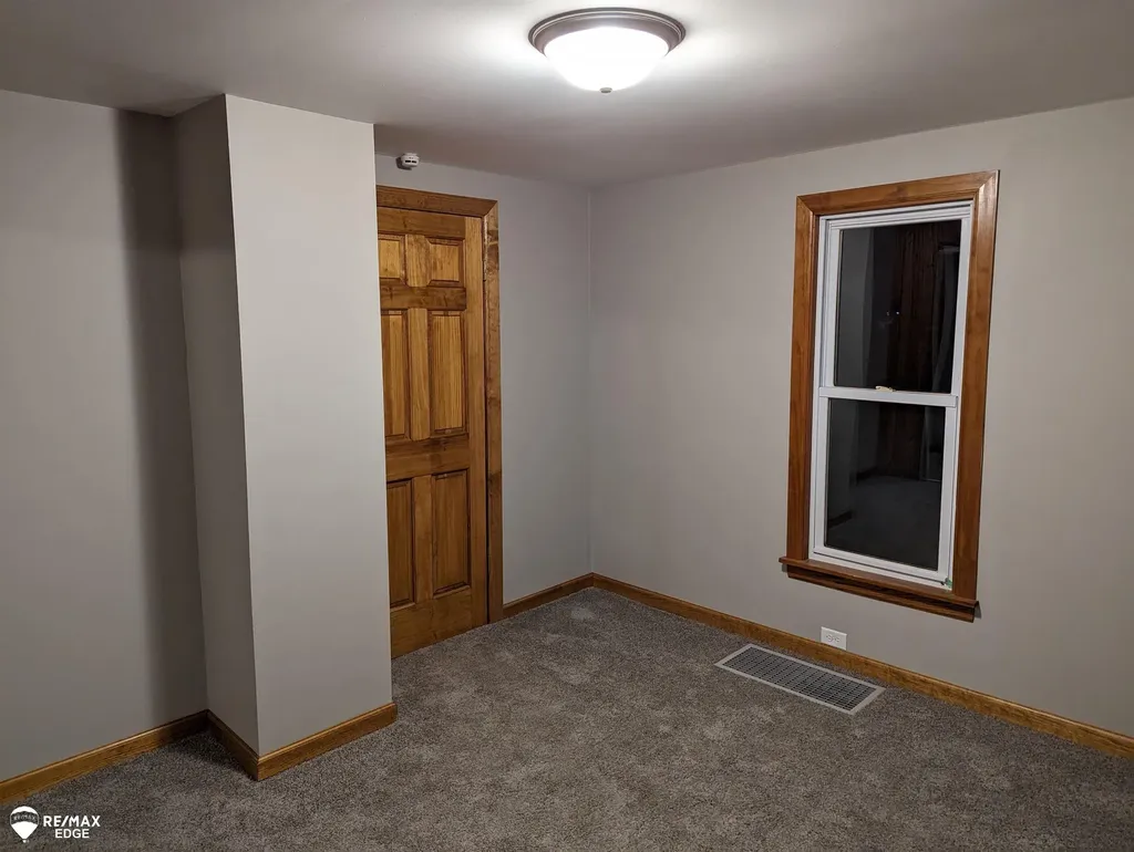 9408 Mcafee Road Montrose Charter Township MI 48457