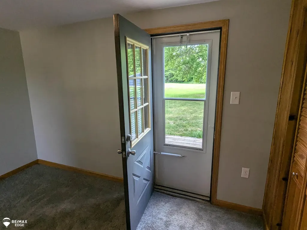 9408 Mcafee Road Montrose Charter Township MI 48457