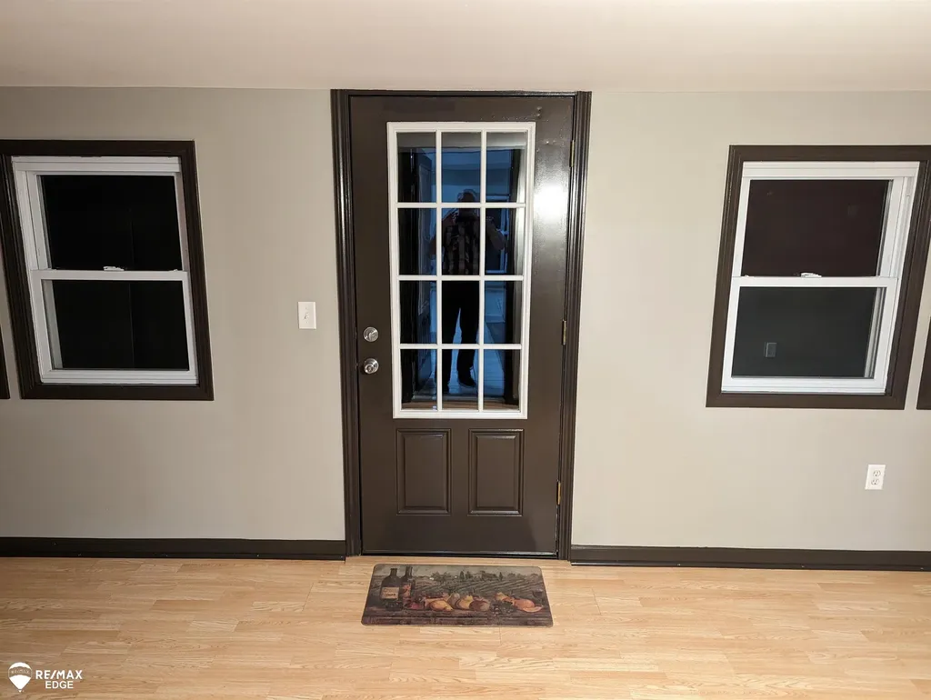9408 Mcafee Road Montrose Charter Township MI 48457