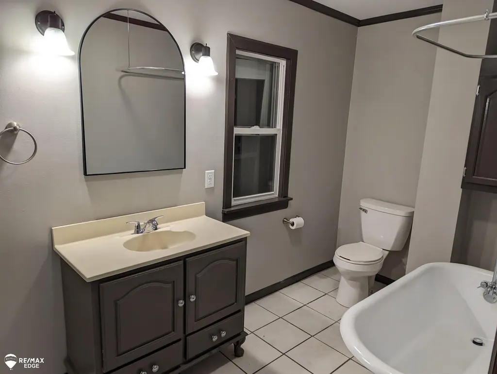 9408 Mcafee Road Montrose Charter Township MI 48457
