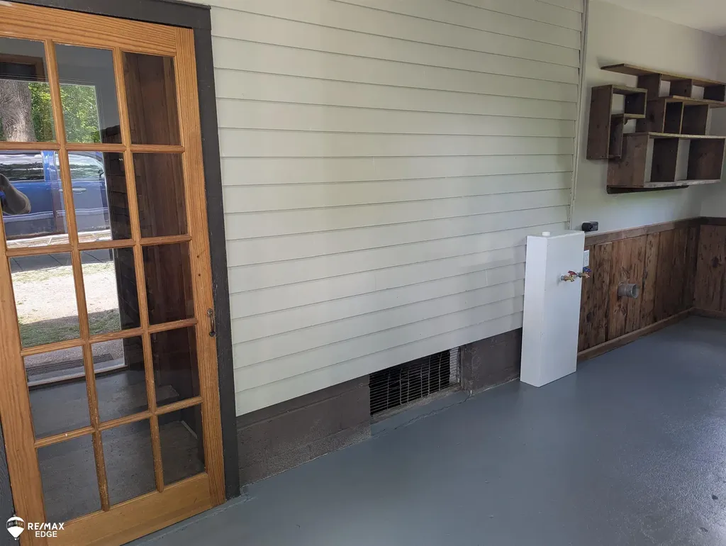 9408 Mcafee Road Montrose Charter Township MI 48457