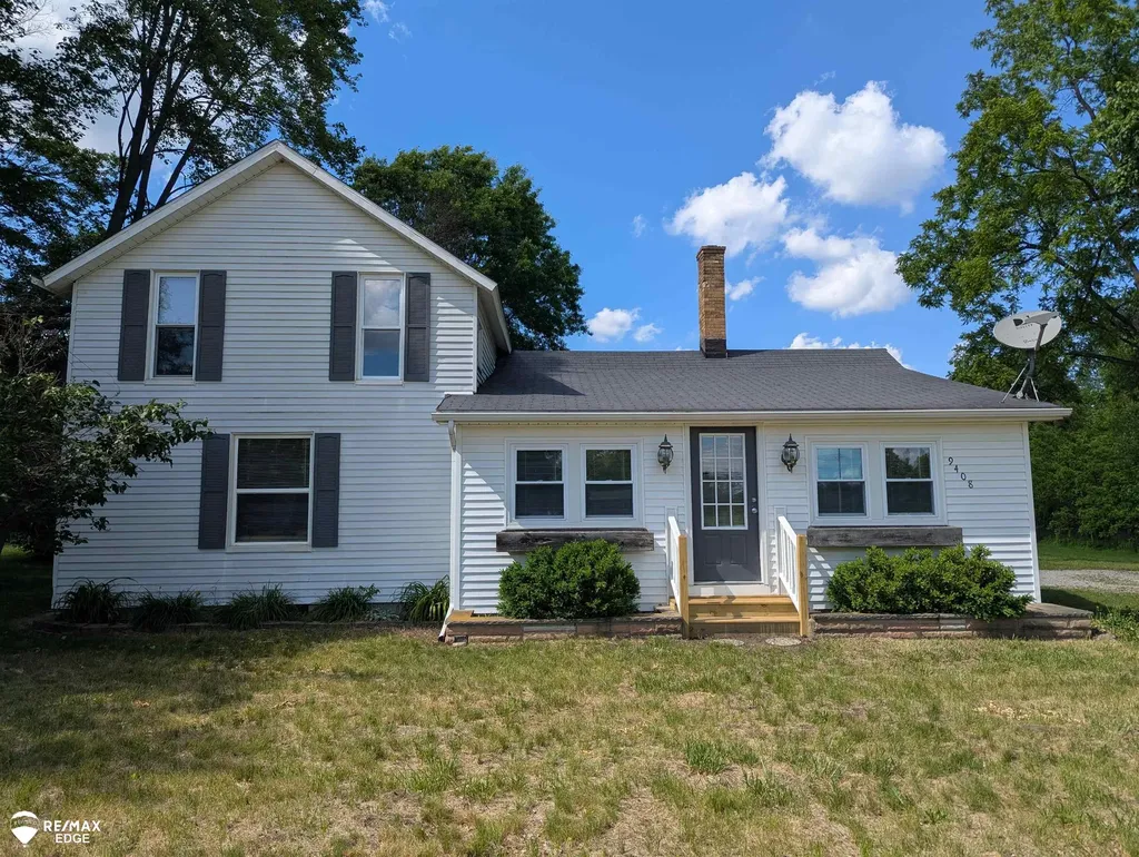 9408 Mcafee Road Montrose Charter Township MI 48457