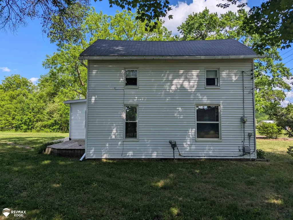9408 Mcafee Road Montrose Charter Township MI 48457