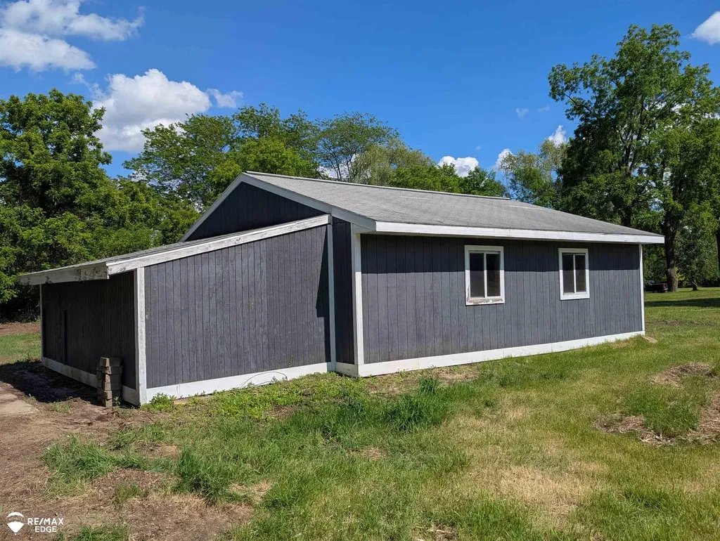 9408 Mcafee Road Montrose Charter Township MI 48457