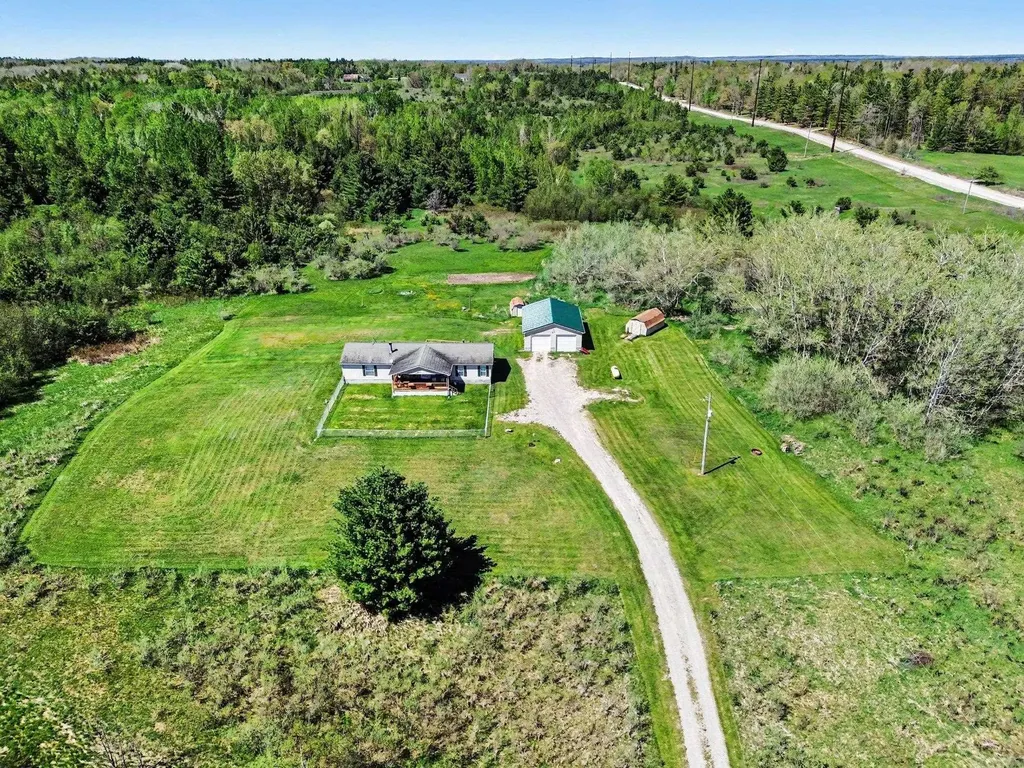 6612 Terry Lane Plainfield Township MI 48739