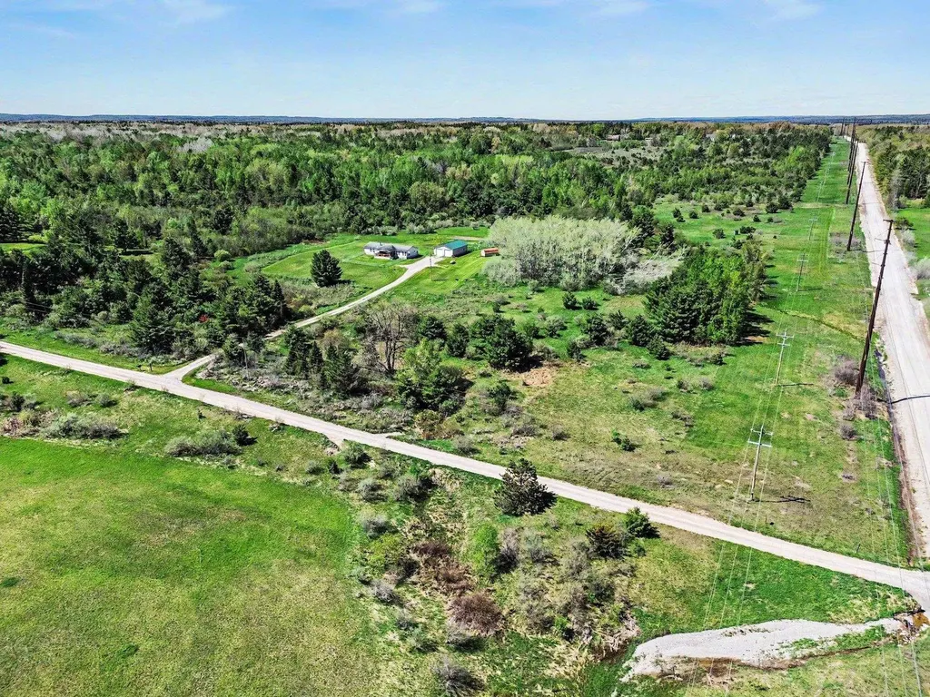 6612 Terry Lane Plainfield Township MI 48739