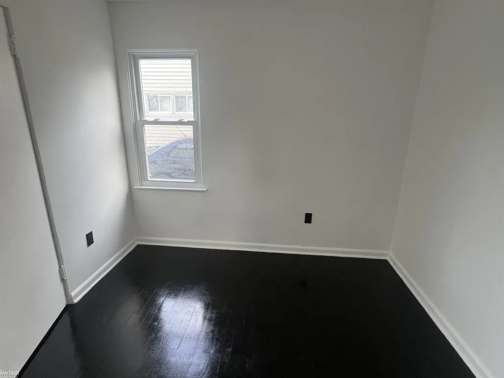 1433 Acacia Street Saginaw City MI 48602
