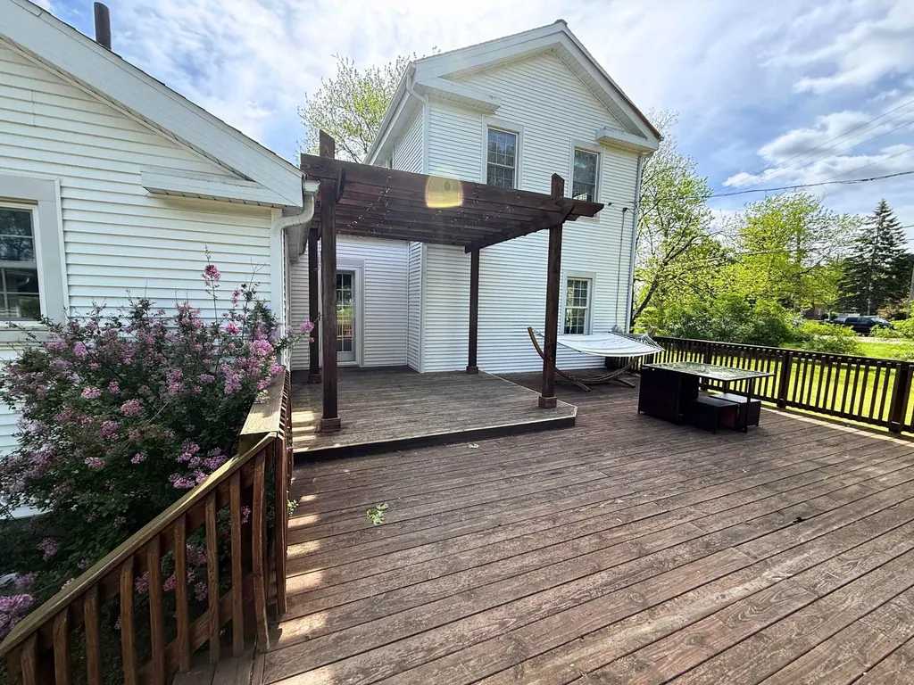 123 Madison Street Vassar City MI 48768