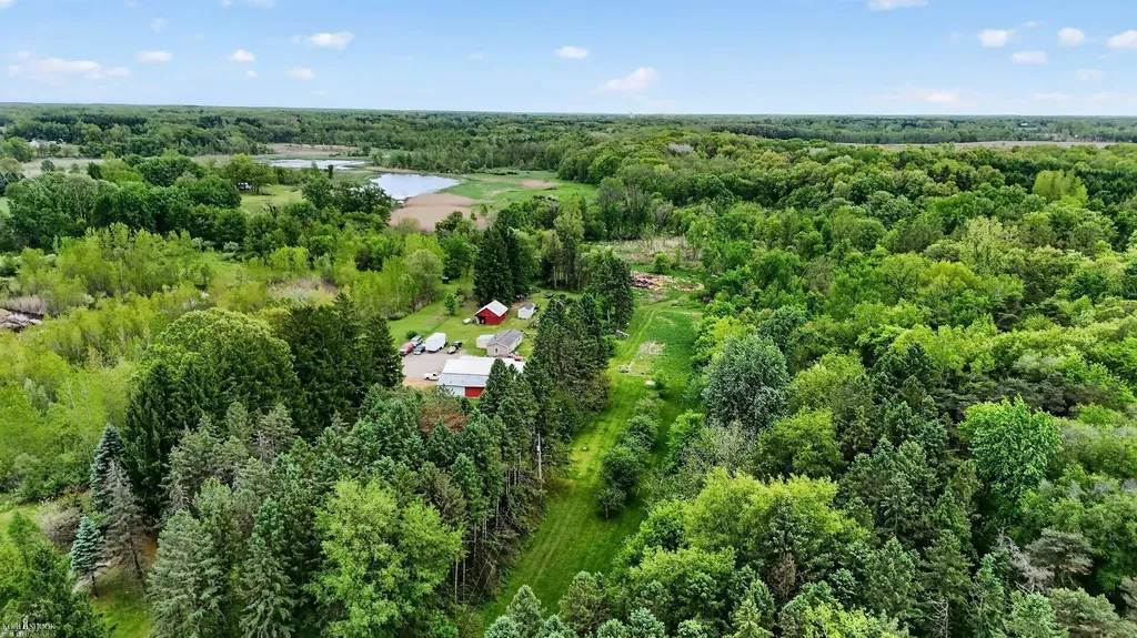 3477 Winegar Road Perry Township MI 48872