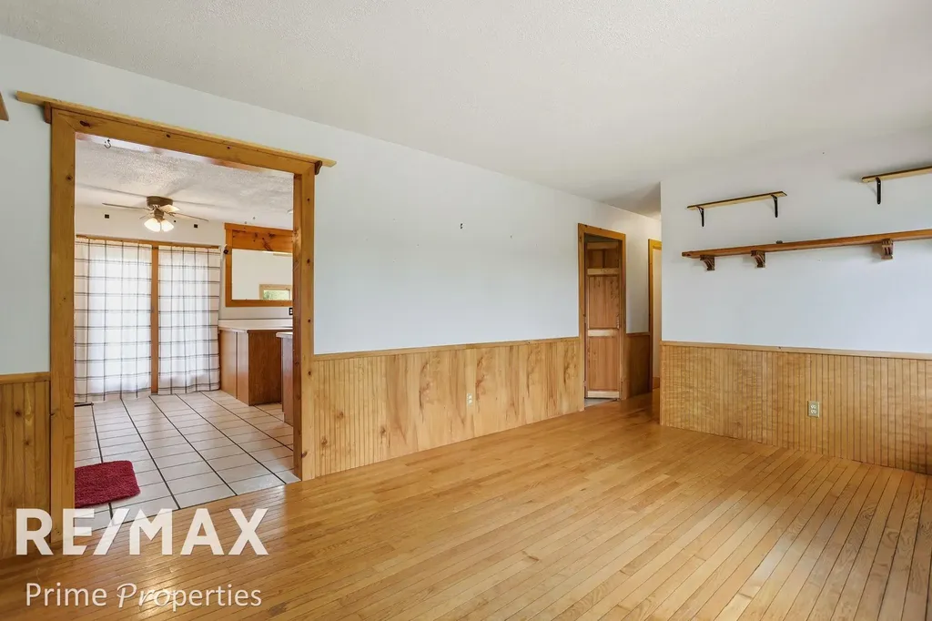2081 Byrnes Drive Thetford Township MI 48420