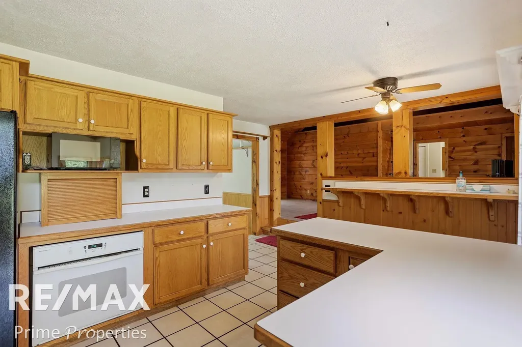 2081 Byrnes Drive Thetford Township MI 48420