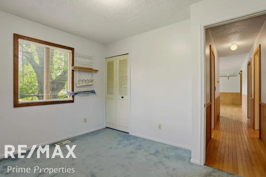 2081 Byrnes Drive Thetford Township MI 48420