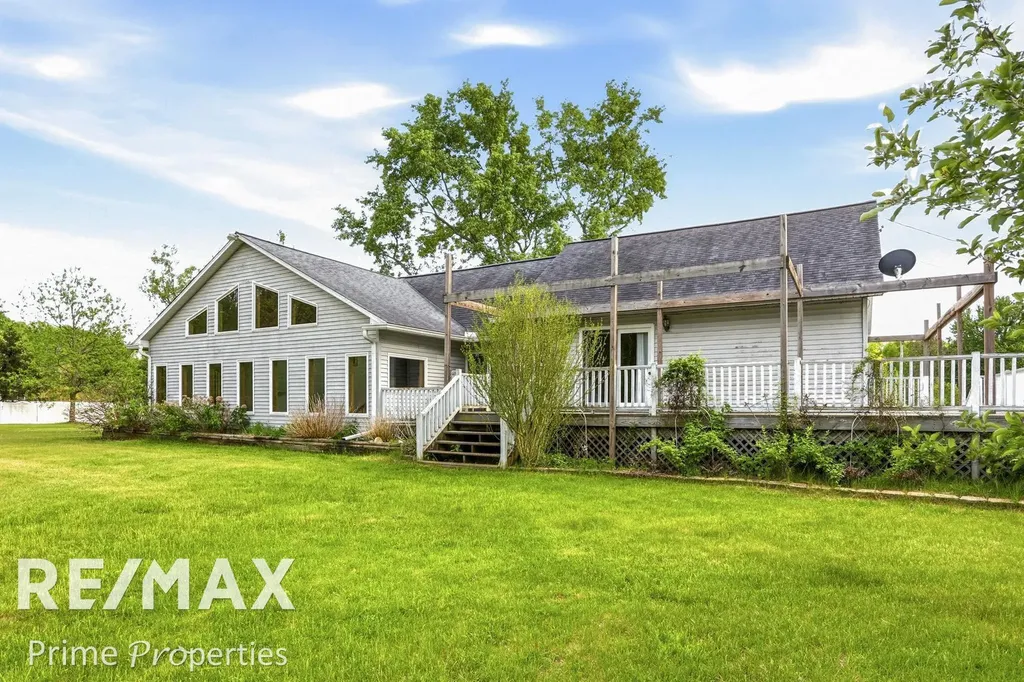 2081 Byrnes Drive Thetford Township MI 48420