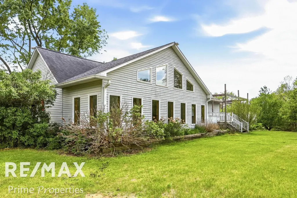 2081 Byrnes Drive Thetford Township MI 48420