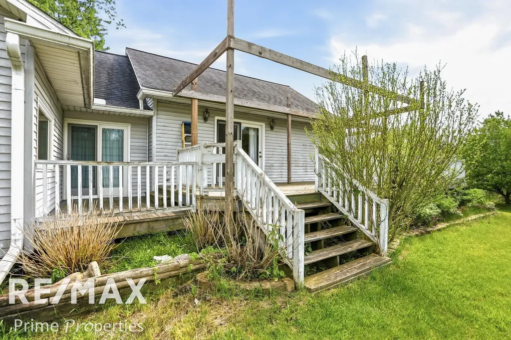 2081 Byrnes Drive Thetford Township MI 48420