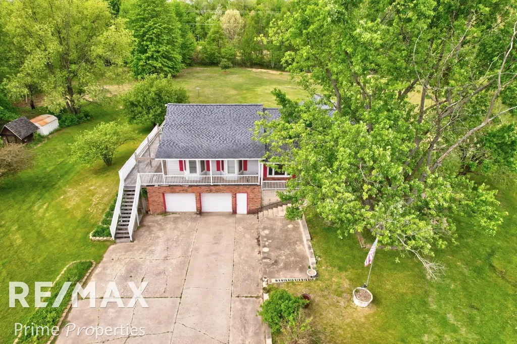 2081 Byrnes Drive Thetford Township MI 48420