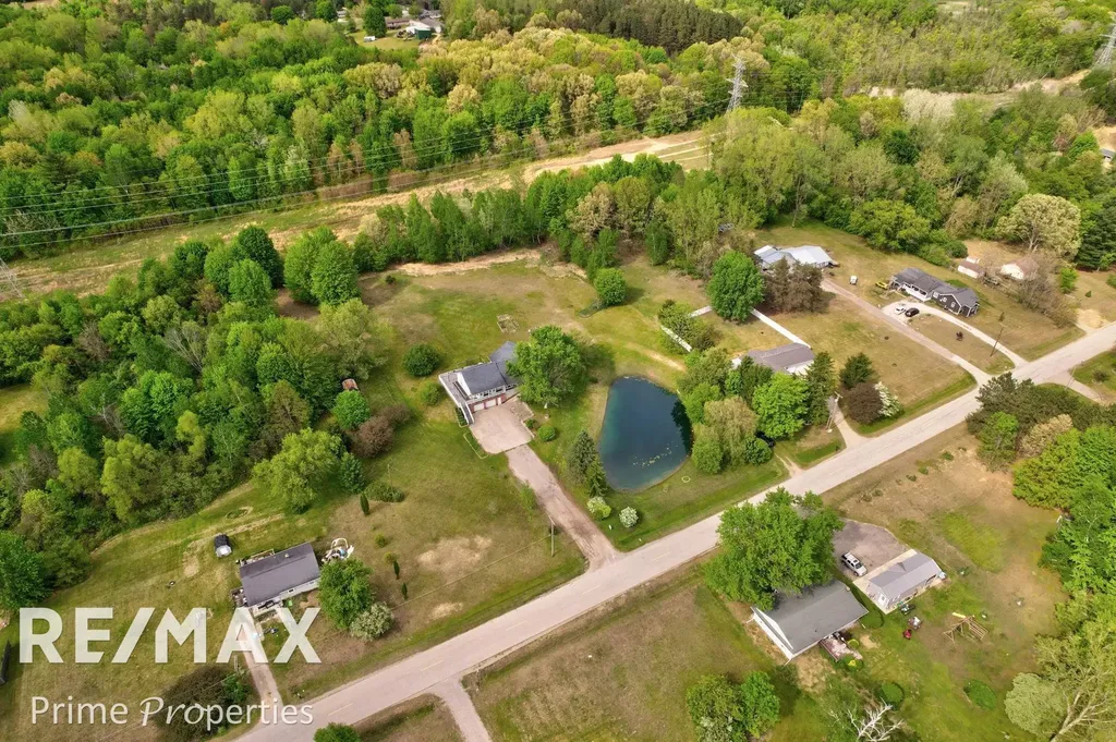 2081 Byrnes Drive Thetford Township MI 48420