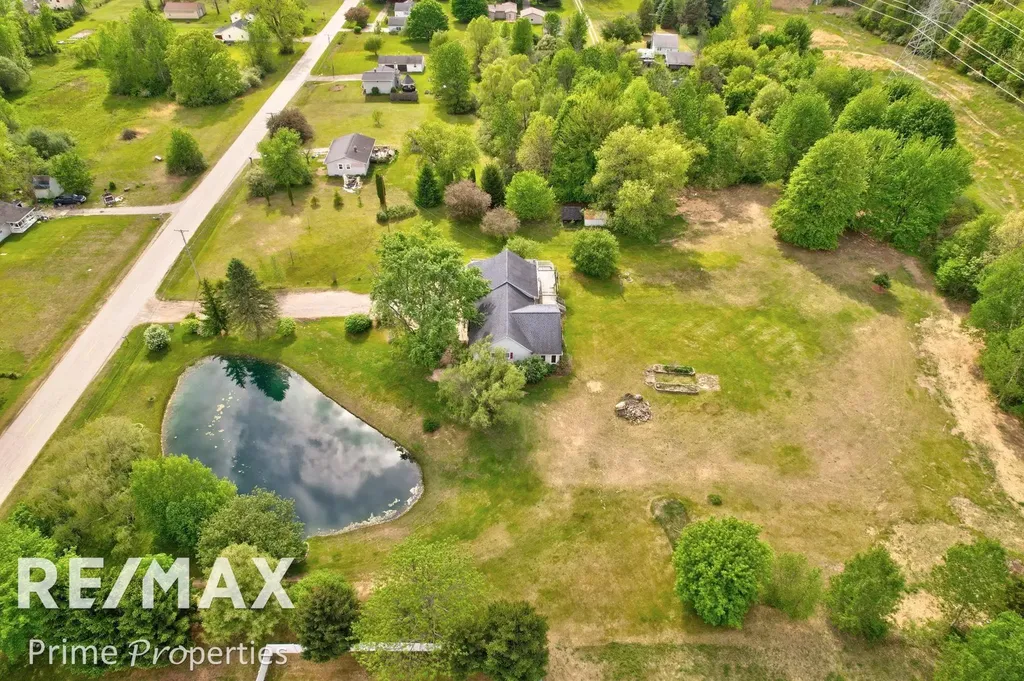 2081 Byrnes Drive Thetford Township MI 48420