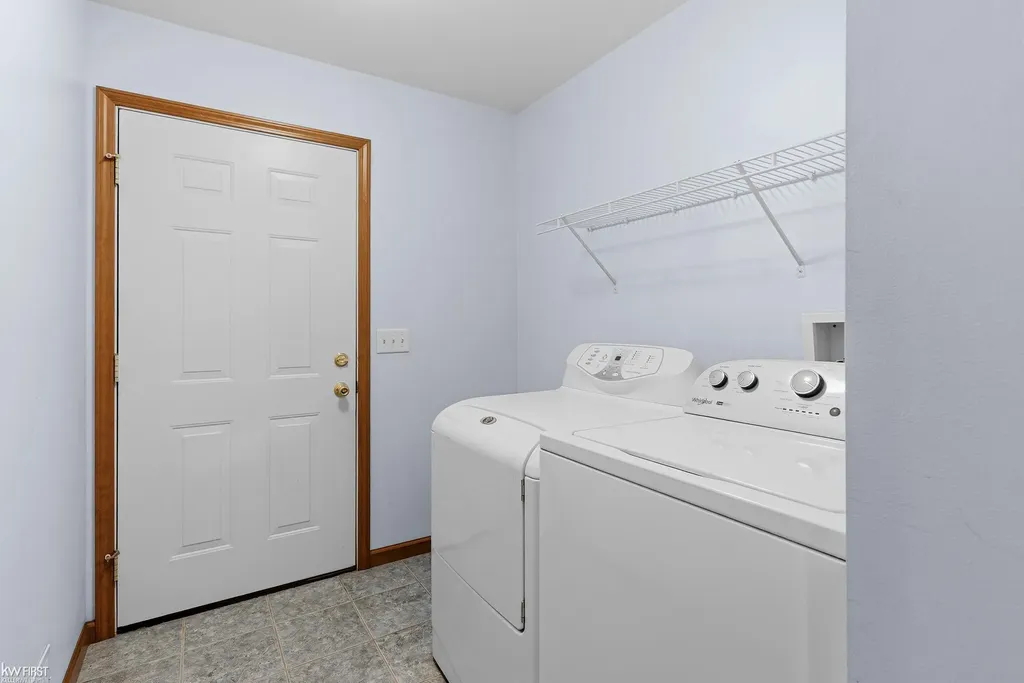 2445 E Lake Road Thetford Township MI 48420
