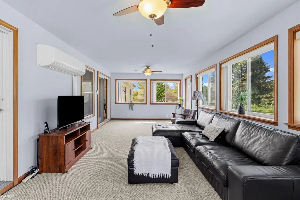 2445 E Lake Road Thetford Township MI 48420