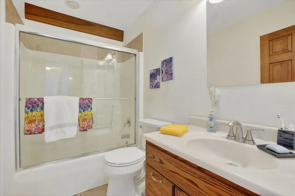 8580 W Hibbard Road Middlebury Township MI 48866