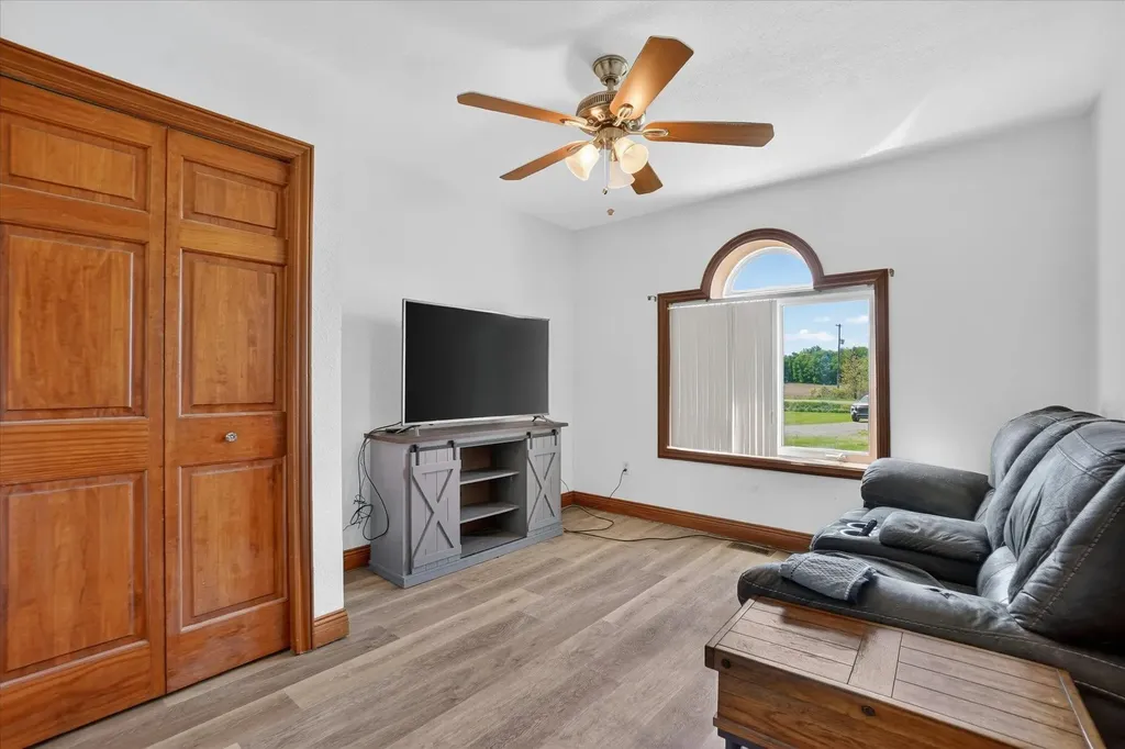 8580 W Hibbard Road Middlebury Township MI 48866