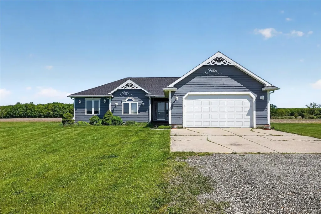 8580 W Hibbard Road Middlebury Township MI 48866