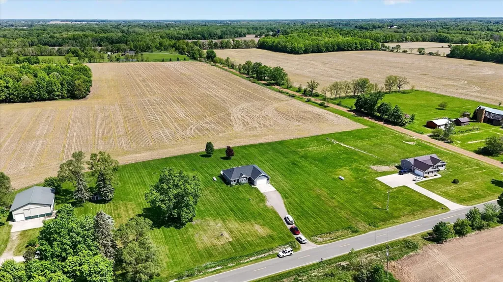 8580 W Hibbard Road Middlebury Township MI 48866