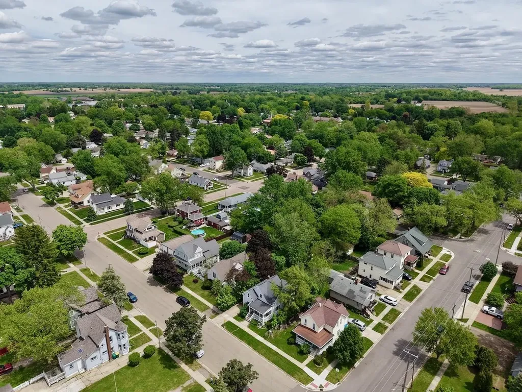 202 Mackinaw Street Durand City MI 48429