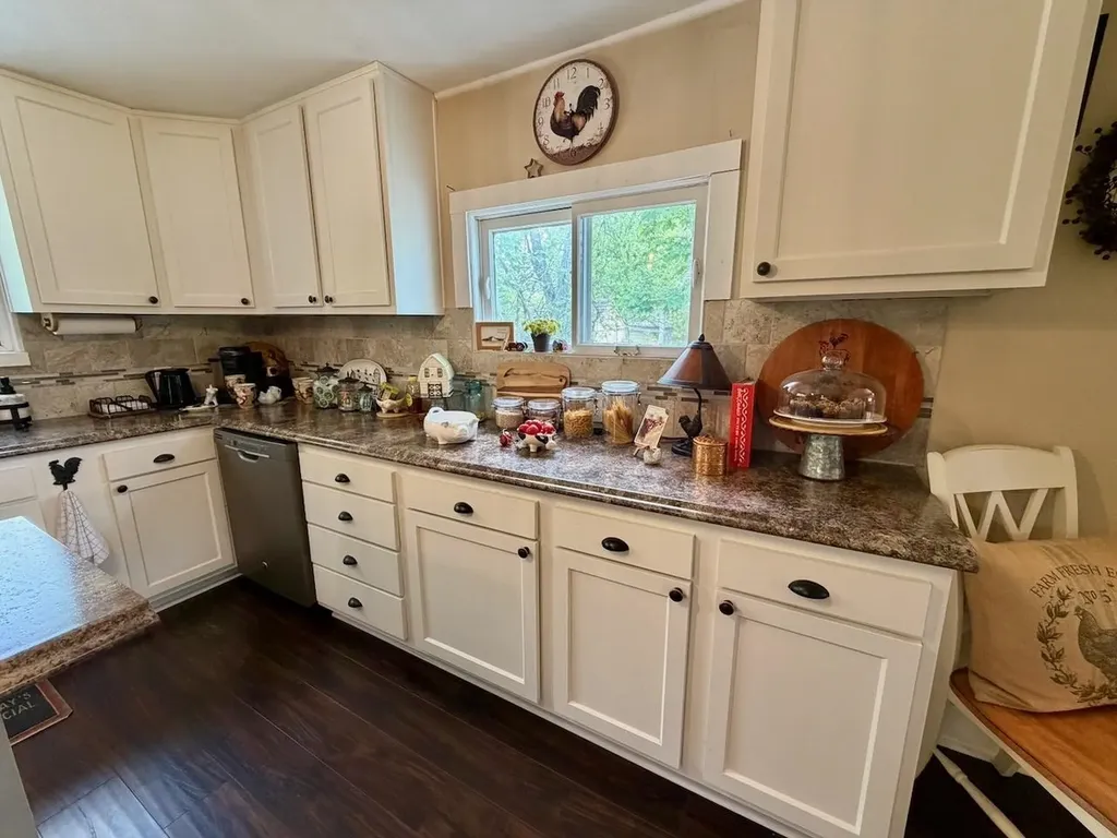 202 Mackinaw Street Durand City MI 48429