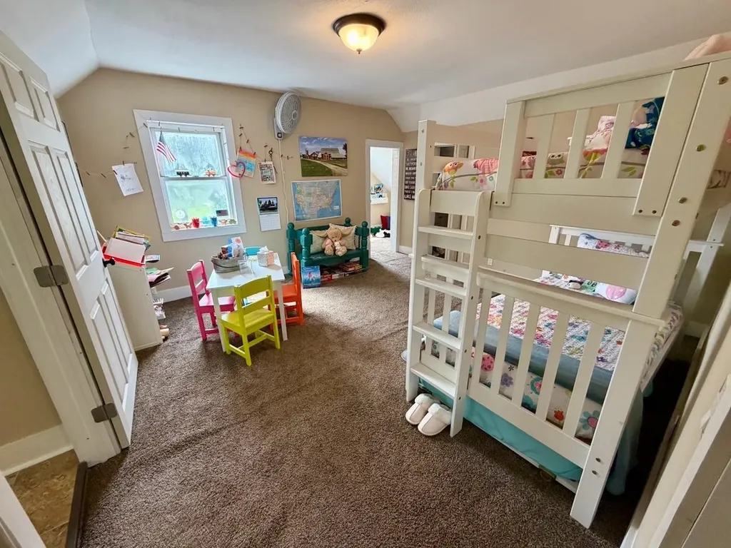 202 Mackinaw Street Durand City MI 48429