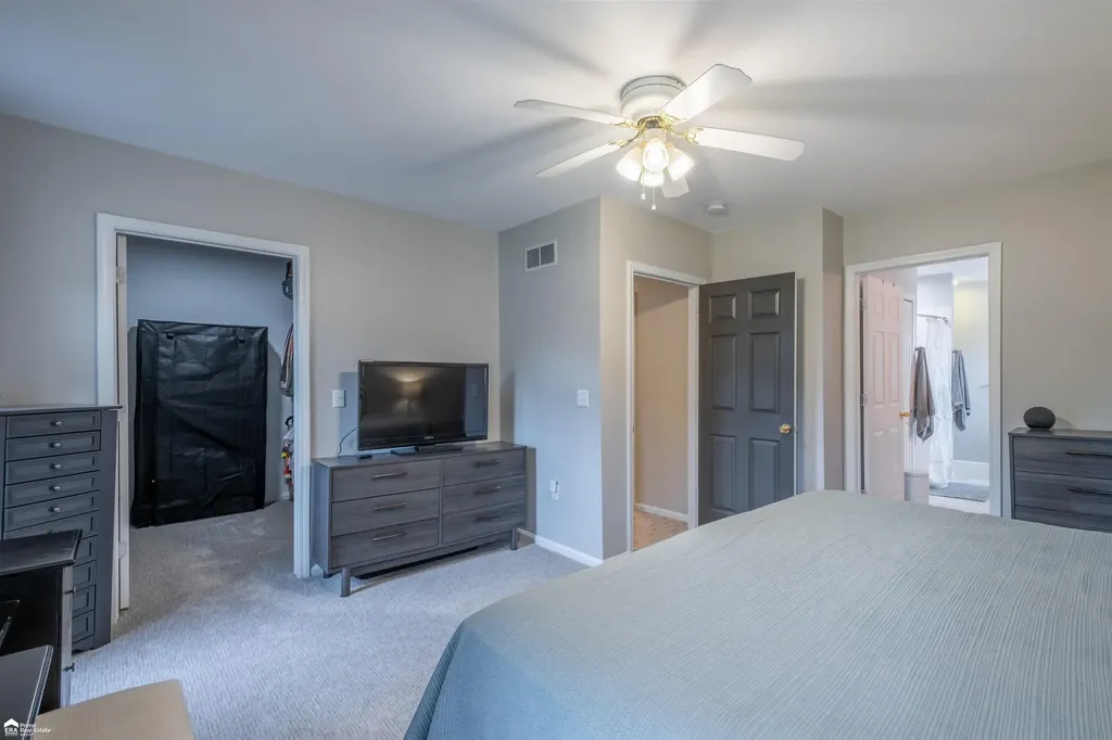 8201 Fountain View Drive Flushing Charter Township MI 48433