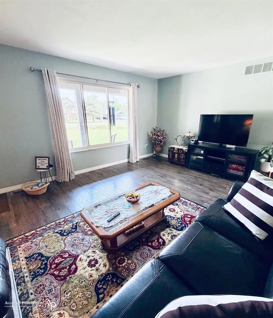 8468 Lippincott Boulevard Davison Township MI 48423