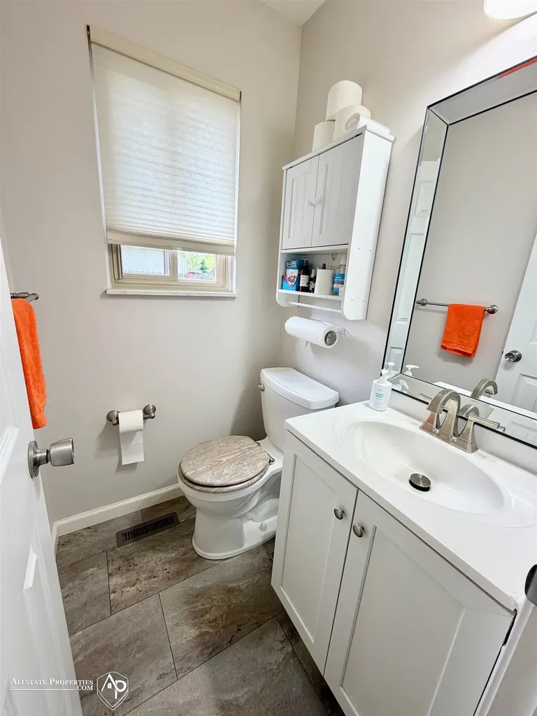 8468 Lippincott Boulevard Davison Township MI 48423