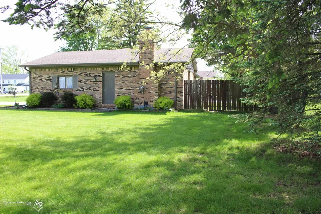 8468 Lippincott Boulevard Davison Township MI 48423