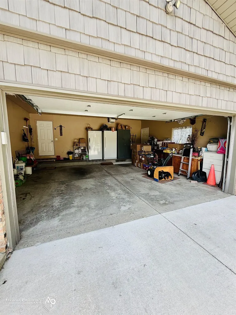 8468 Lippincott Boulevard Davison Township MI 48423