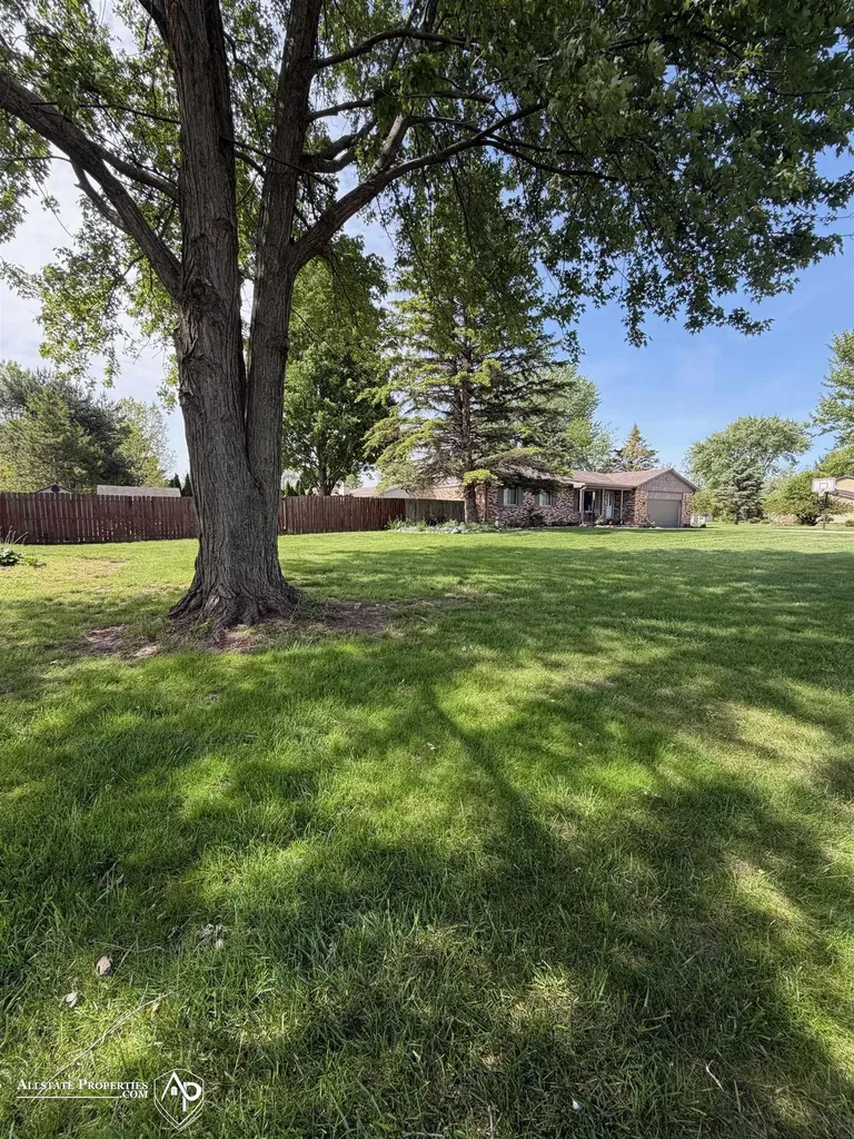 8468 Lippincott Boulevard Davison Township MI 48423
