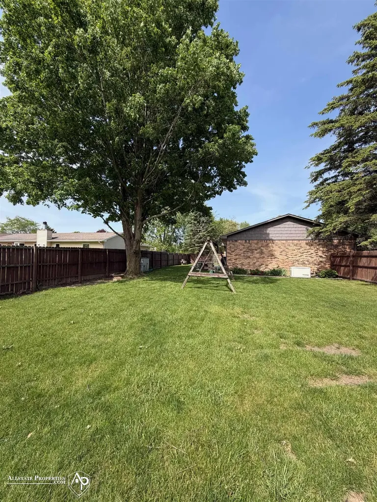 8468 Lippincott Boulevard Davison Township MI 48423